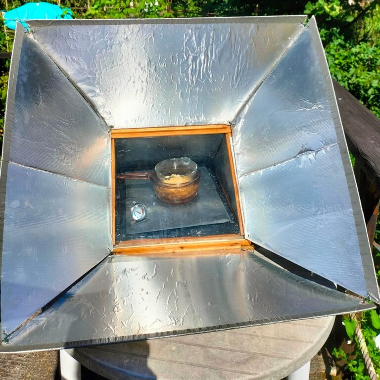 On trouve tout dans un cuiseur solaire !