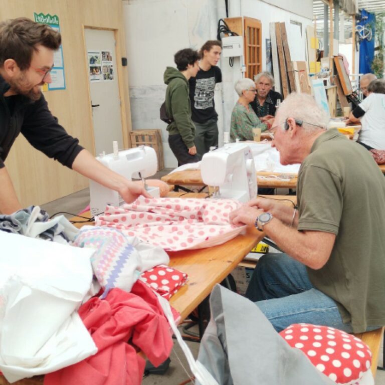 Des ateliers pour apprendre à faire et transmettre