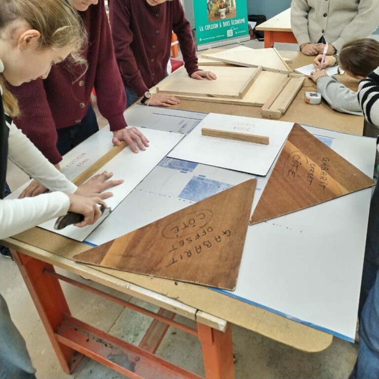 Un projet solidaire de collégiennes autour de la cuisson solaire à N’Dem (Sénégal)